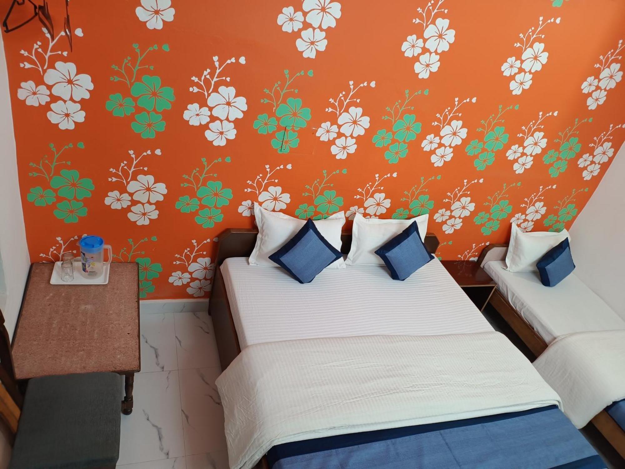 Hotel Majors Den 뉴델리 외부 사진
